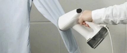 IRONIQ: Handheld Garment Steamer Combines Vacuum & Steam, Raises $80K on Kickstarter