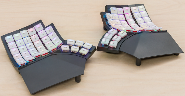 MoErgo Go60 Portable Split Ergonomic Keyboard Raises Over S$337K on Kickstarter source image 2