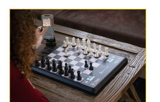 ChessUp Smart Chessboard: Innovating the Classic Game Through Crowdfunding source image 3