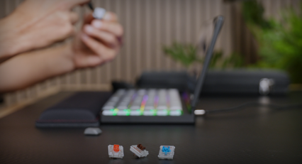 Kernelcom's Portable Workstation: A Mechanical Keyboard Mini-PC Hybrid Raises $156K on Kickstarter source image 4