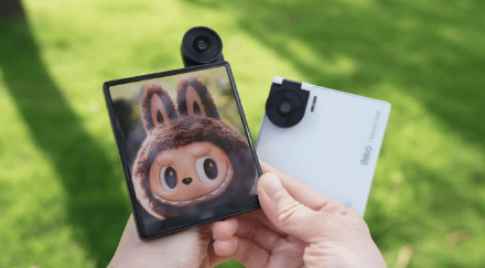 MindOne AI Card Smartphone Nears $1 Million on Kickstarter source image 5